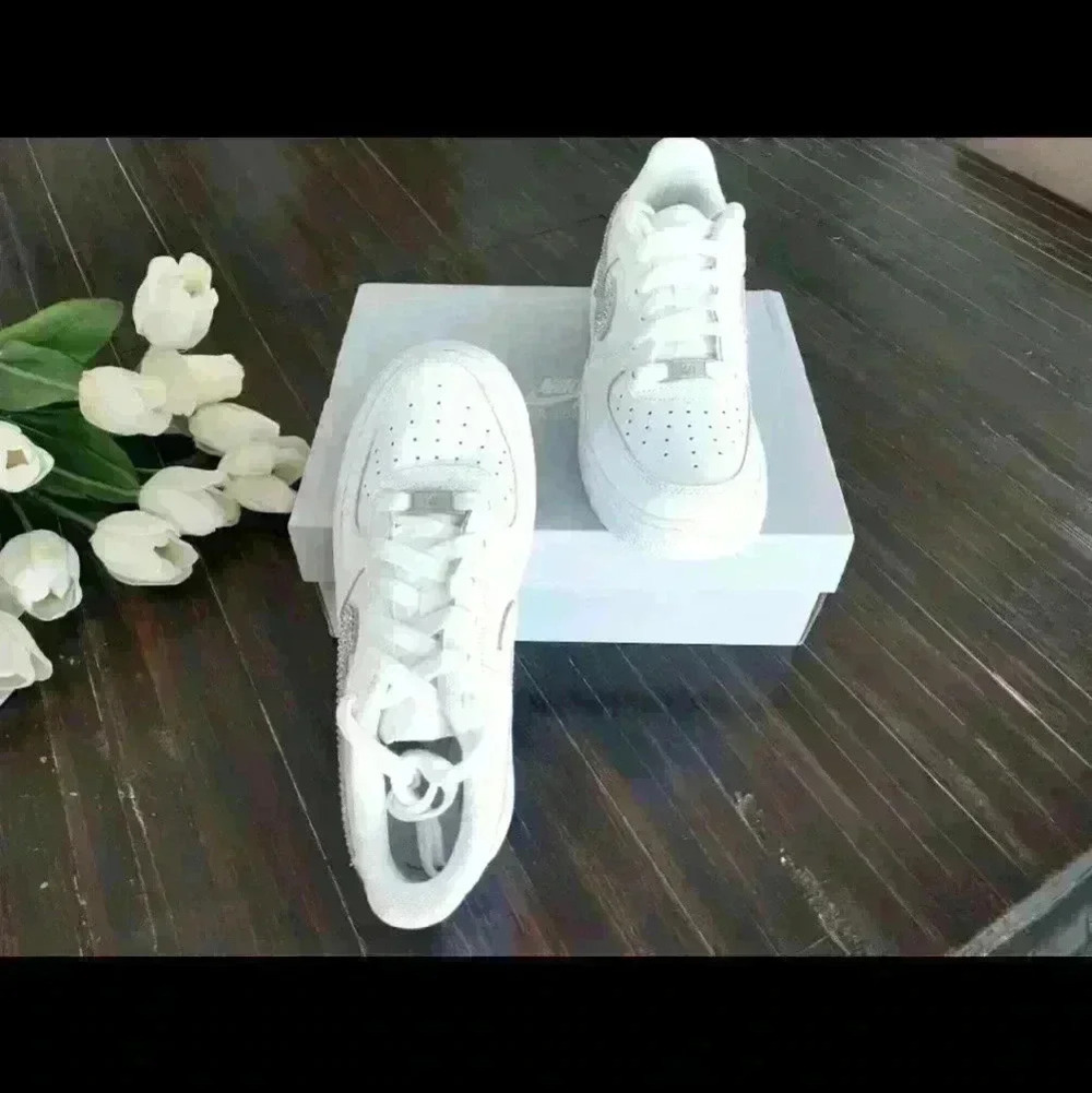 Bling Womens Nike Air Force 1 White Sneakers Shoes made with Swarovski C… - Picture 8 of 8